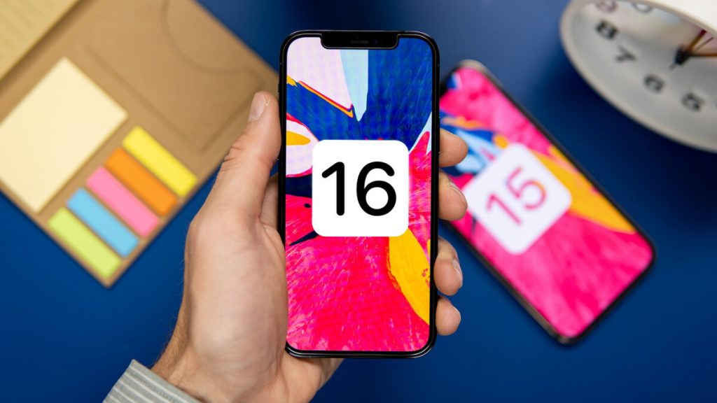 ویرایش یا حذف دو طرفه پیامک‌ آیفون در iOS ۱۶